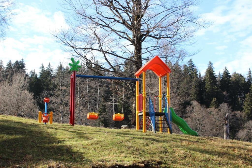 The Valley Bakuriani Mountinn Екстериор снимка